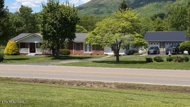 Property Photo:  3217 Doctor Thomas Walker Rd  VA 24248 