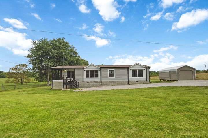 Property Photo:  1255 Elrod Road  KY 42503 