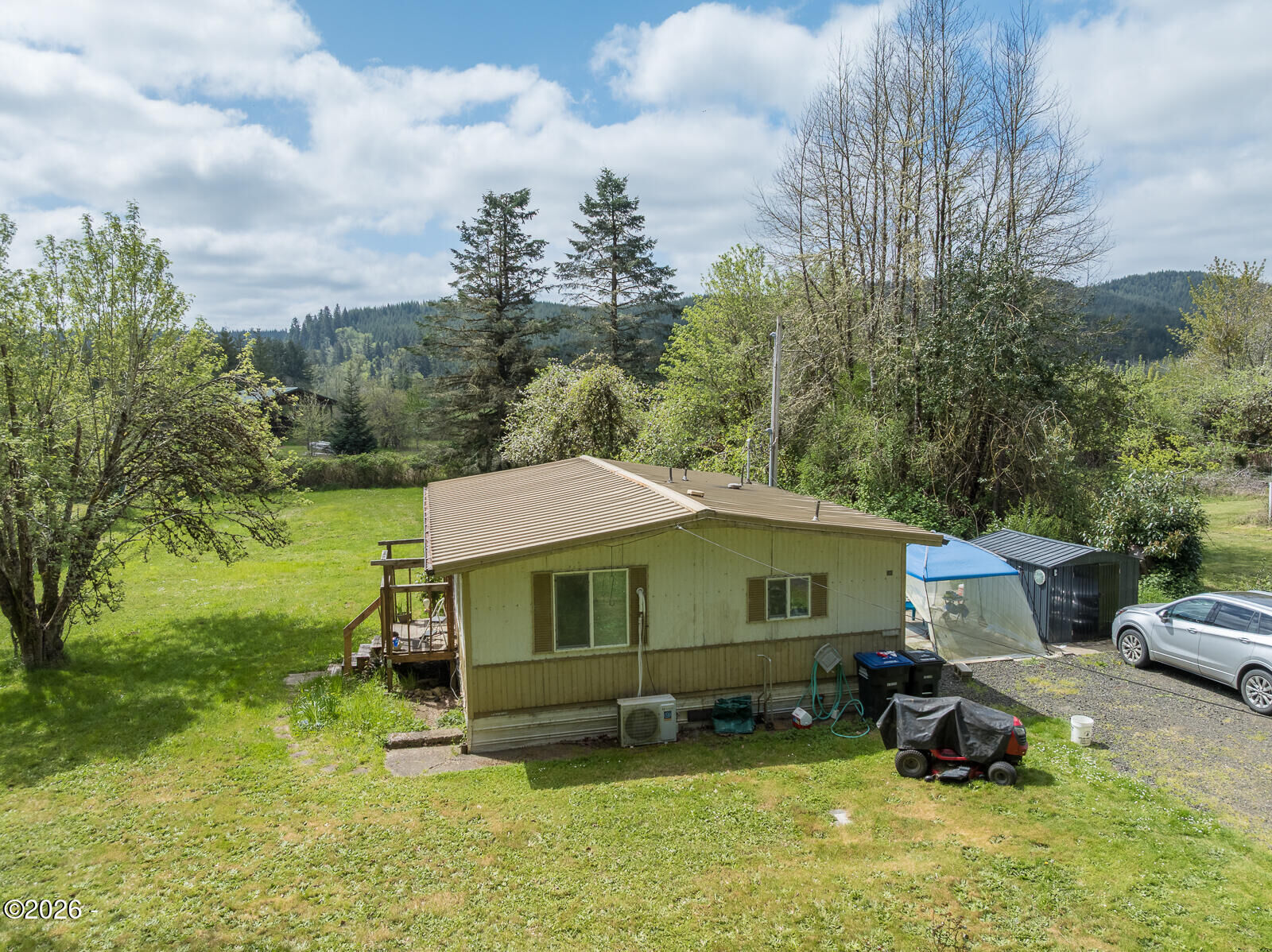 Property Photo:  1529 Moonshine Park Road  OR 97357 