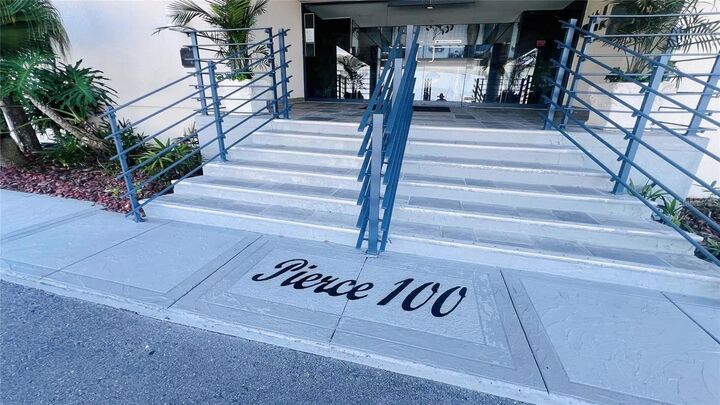 Property Photo:  100 Pierce Street 1001  FL 33756 