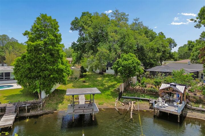 Property Photo:  13338 Lake George Lane  FL 33618 