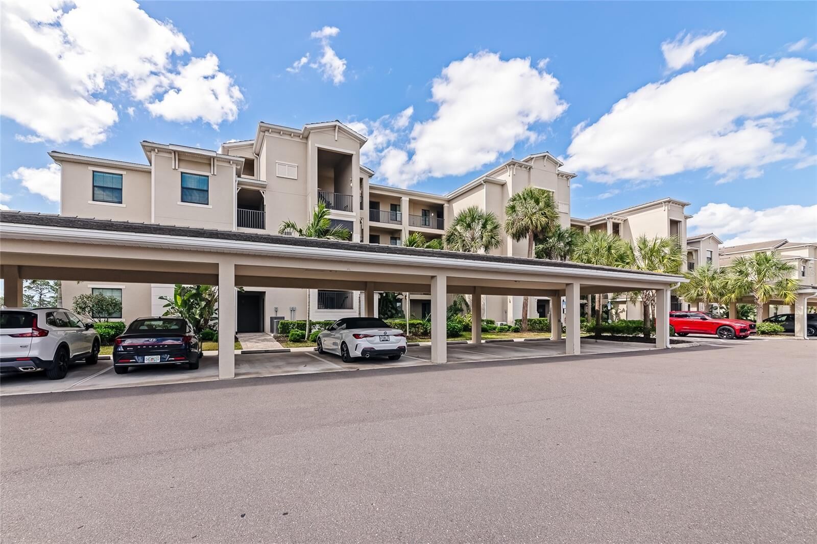 Property Photo:  18008 Gawthrop Drive 101  FL 34211 