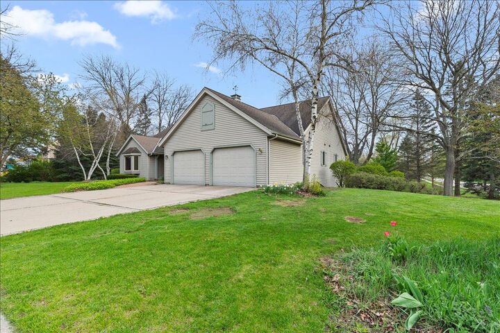 Property Photo:  N95w7155 Coventry Ct  WI 53012 