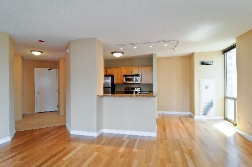 Property Photo:  222 N Columbus Drive 2402  IL 60601 