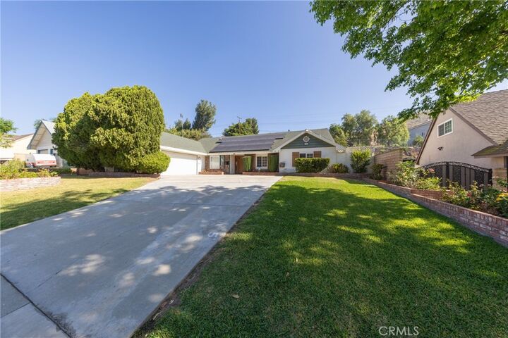 Property Photo:  5553 Peacock Lane  CA 92505 