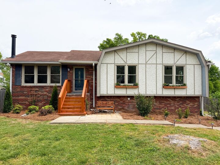 Property Photo:  119 Susan Dr  TN 37075 