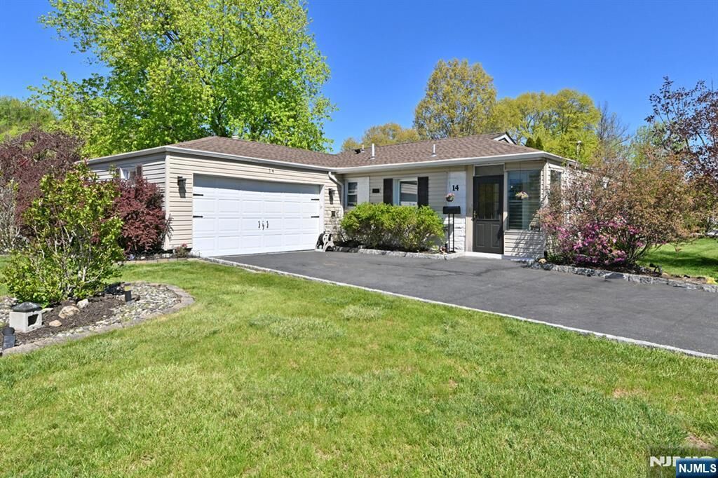 Property Photo:  14 Emwood Drive  NJ 07630 