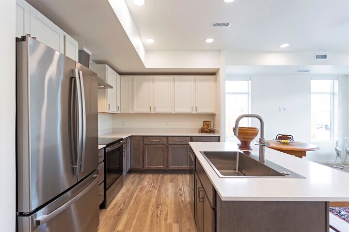 Property Photo:  1705 Scott Street H  MT 59802 