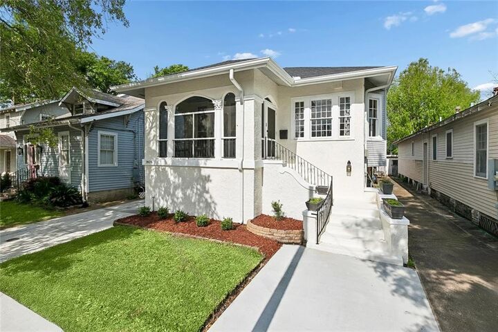 Property Photo:  2824 Calhoun Street B  LA 70118 