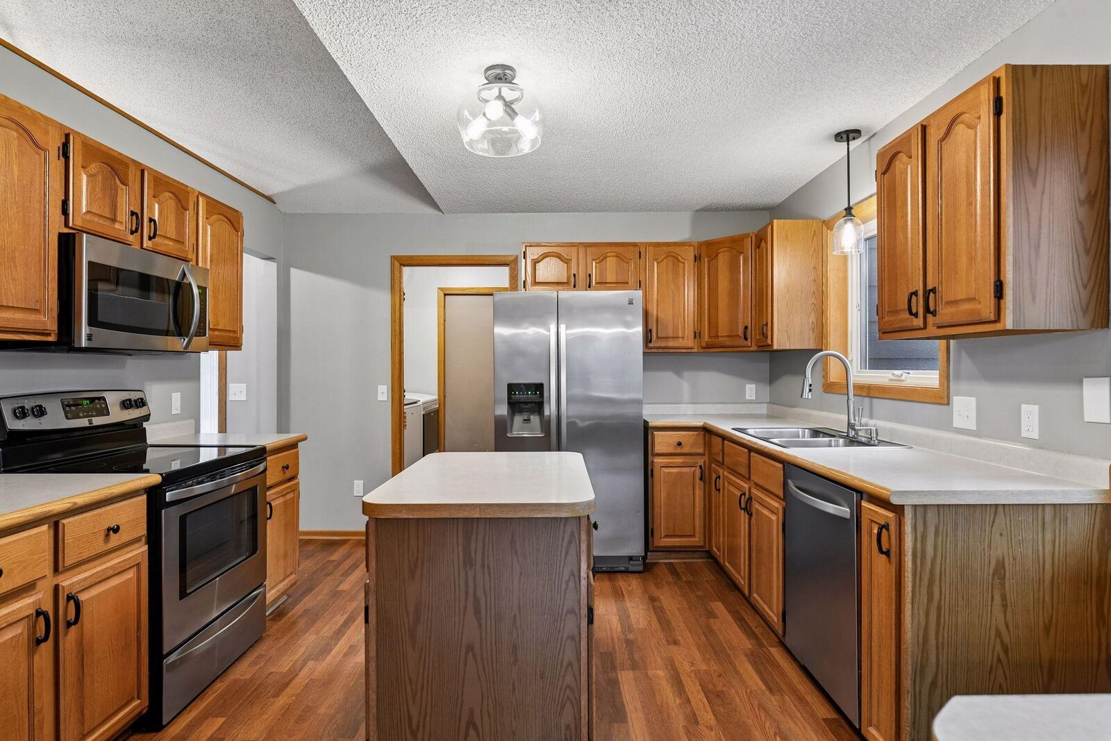 Property Photo:  667 Liberty Heights Drive  MN 55318 