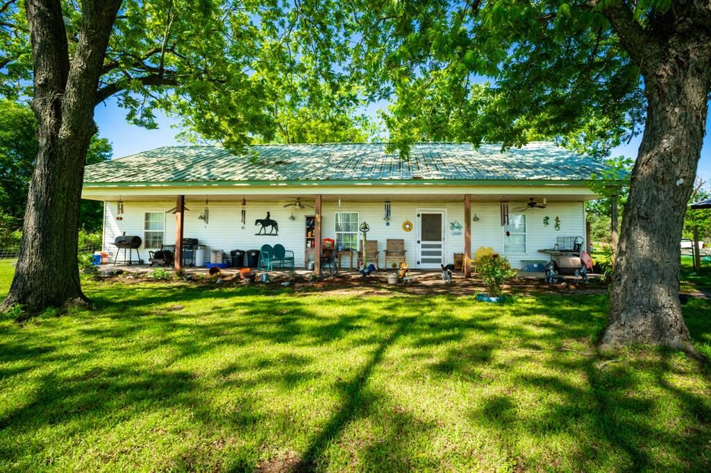 Property Photo:  682 Lcr 450  TX 76667 