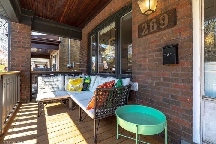 Photo de la propriété:  269 Stinson Crescent  ON L8N 1T6 