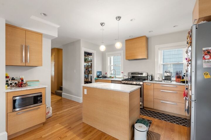 Property Photo:  8 Seven Pines Ave 2  MA 02140 