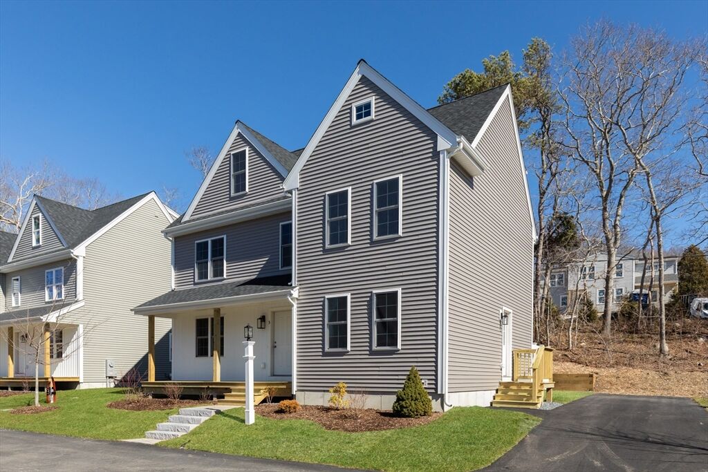 Property Photo:  1234-4 State Rd 4  MA 02360 