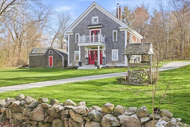 Property Photo: 23 Old Oaken Bucket Rd MA 02066