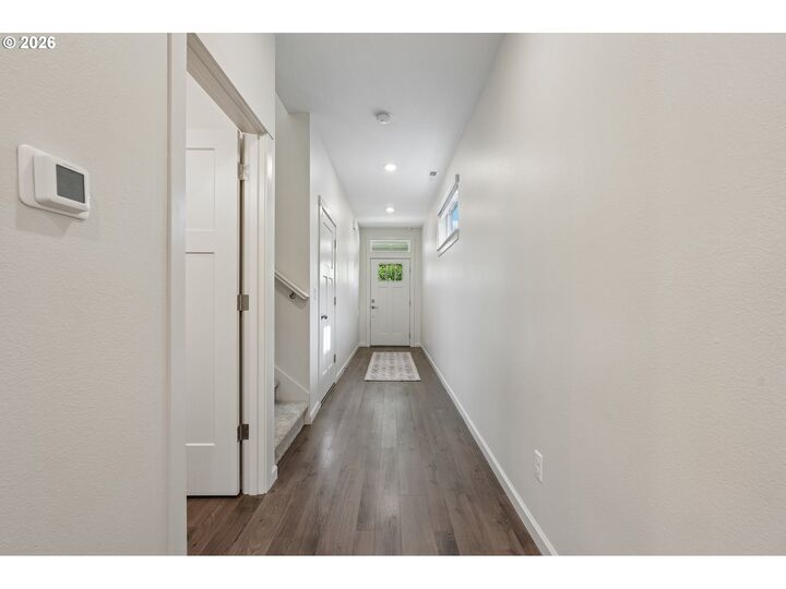 Property Photo:  7249 SW Spruce St  OR 97223 