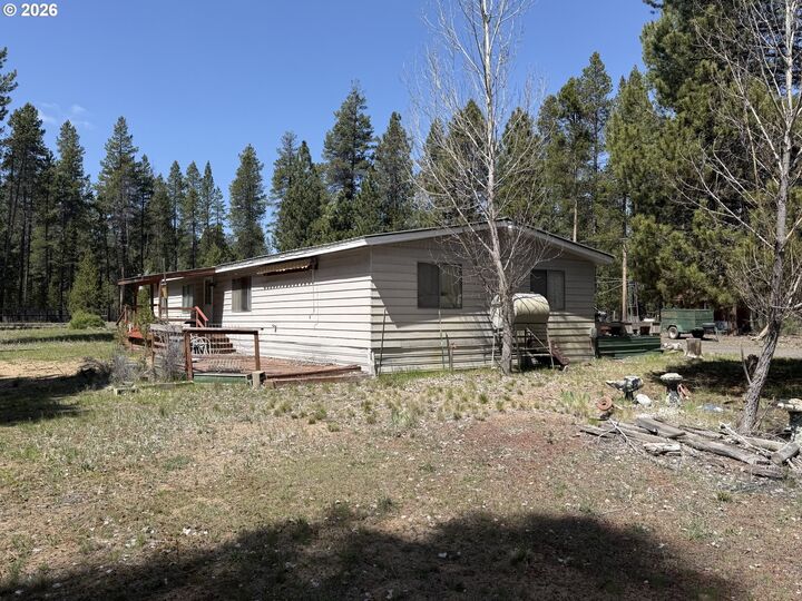 Property Photo:  51905 Kiwa Ln  OR 97739 