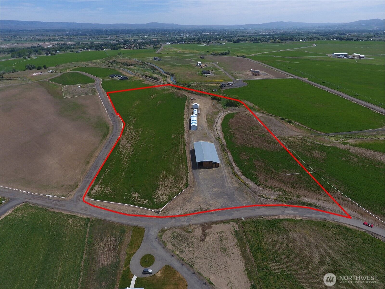 Property Photo:  20 Xx  Weaver Road  WA 98926 