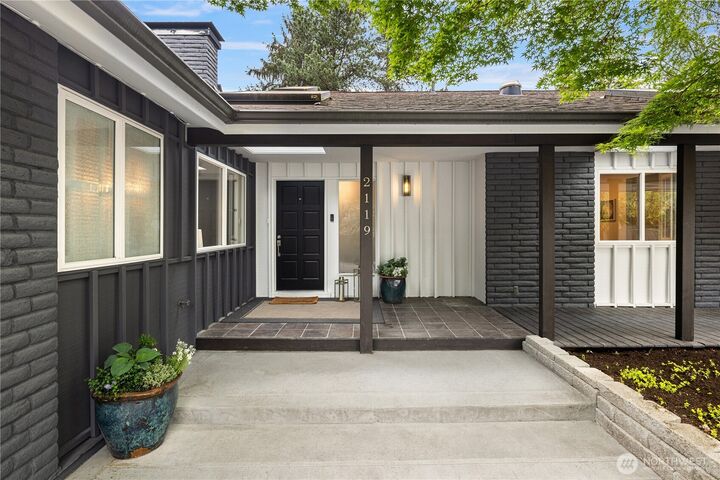 Property Photo:  2119  182nd Avenue NE  WA 98052 