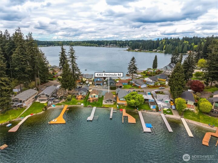 Property Photo: 4302 Peninsula Road WA 98292