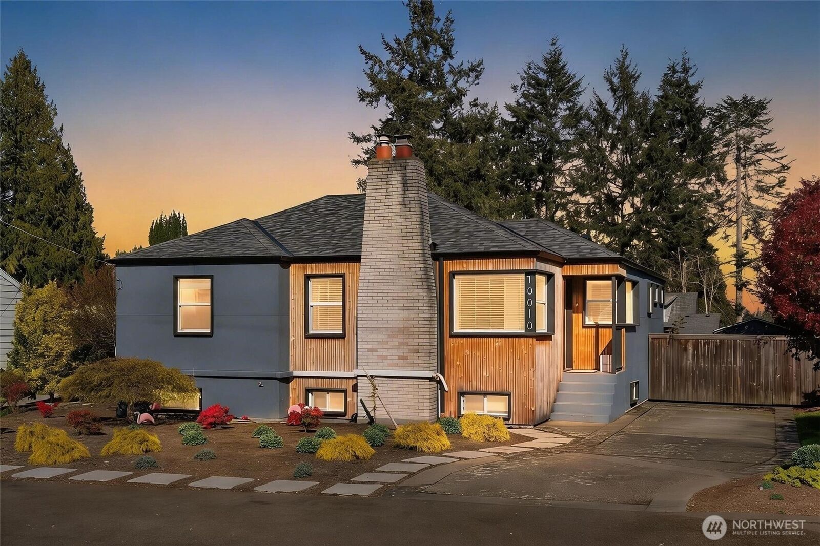 Property Photo:  10010  13th Avenue NW  WA 98177 