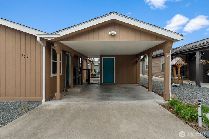Property Photo:  13814  21st Ave  E  WA 98445 
