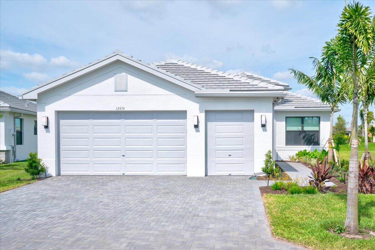 Property Photo:  12474 SW La Costa Street  FL 34987 