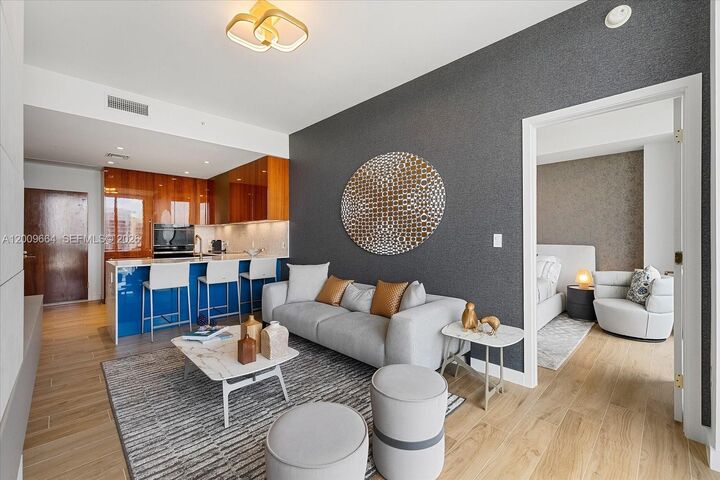 Property Photo:  2678 Tigertail Ave 1703  FL 33133 