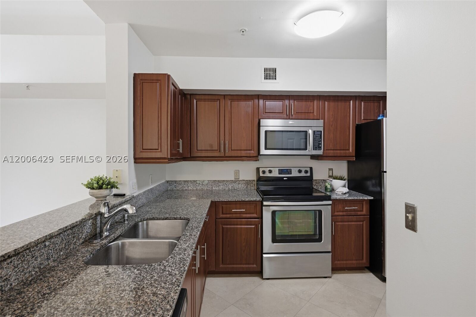 Property Photo:  2451 Centergate Dr 303  FL 33025 