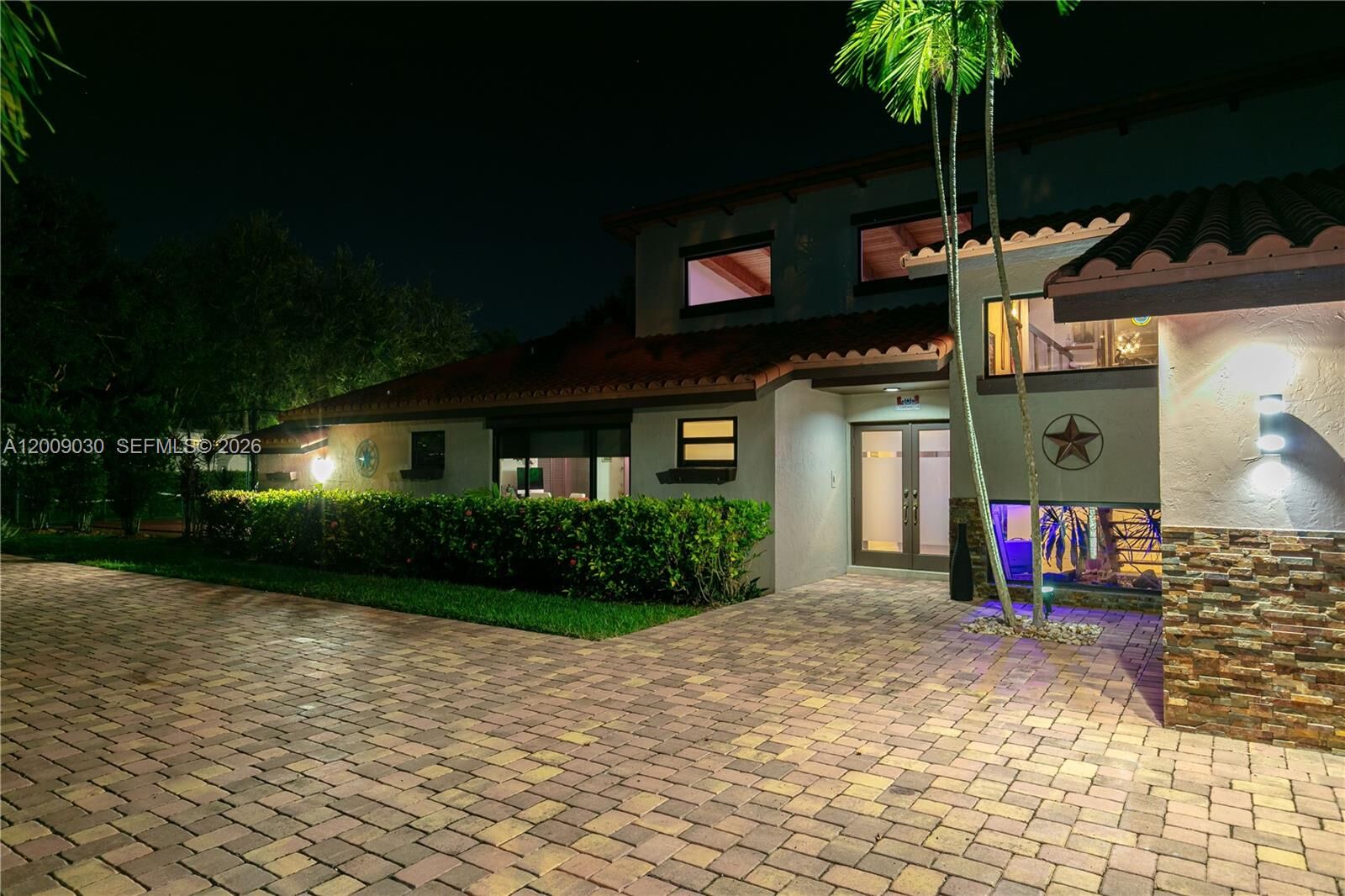 Property Photo:  8111 SW 183rd St  FL 33157 