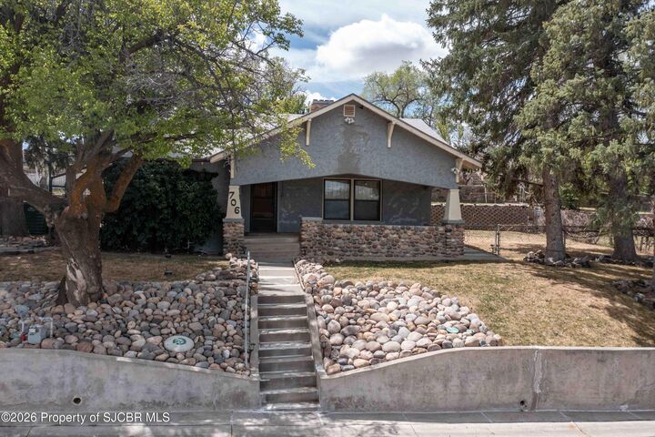 Property Photo:  706 Lovers Lane  NM 87410 