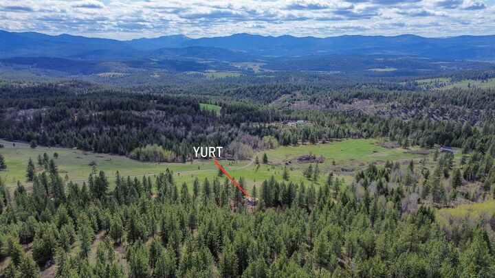 Property Photo:  829 Dominion Springs Way  WA 99114 