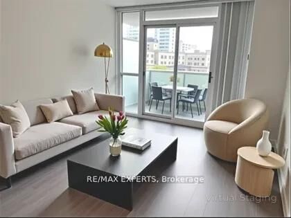Property Photo: 25 Lower Simcoe Street 728 ON M5J 3A1