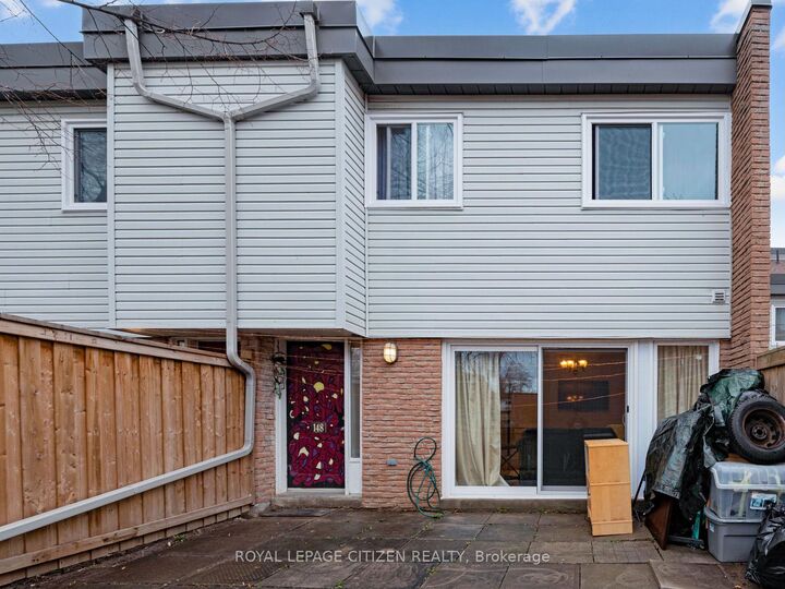 Property Photo: 148 Milestone Crescent ON L4G 3M2