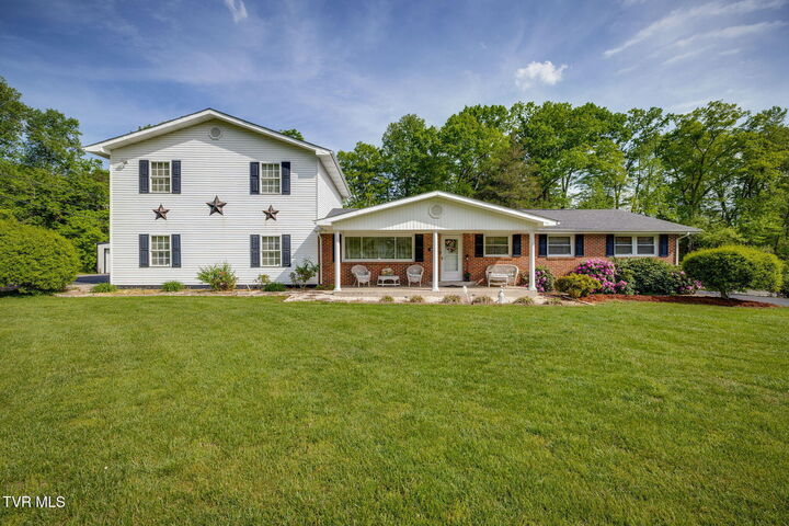 Property Photo:  404 Charleston Street  VA 24290 