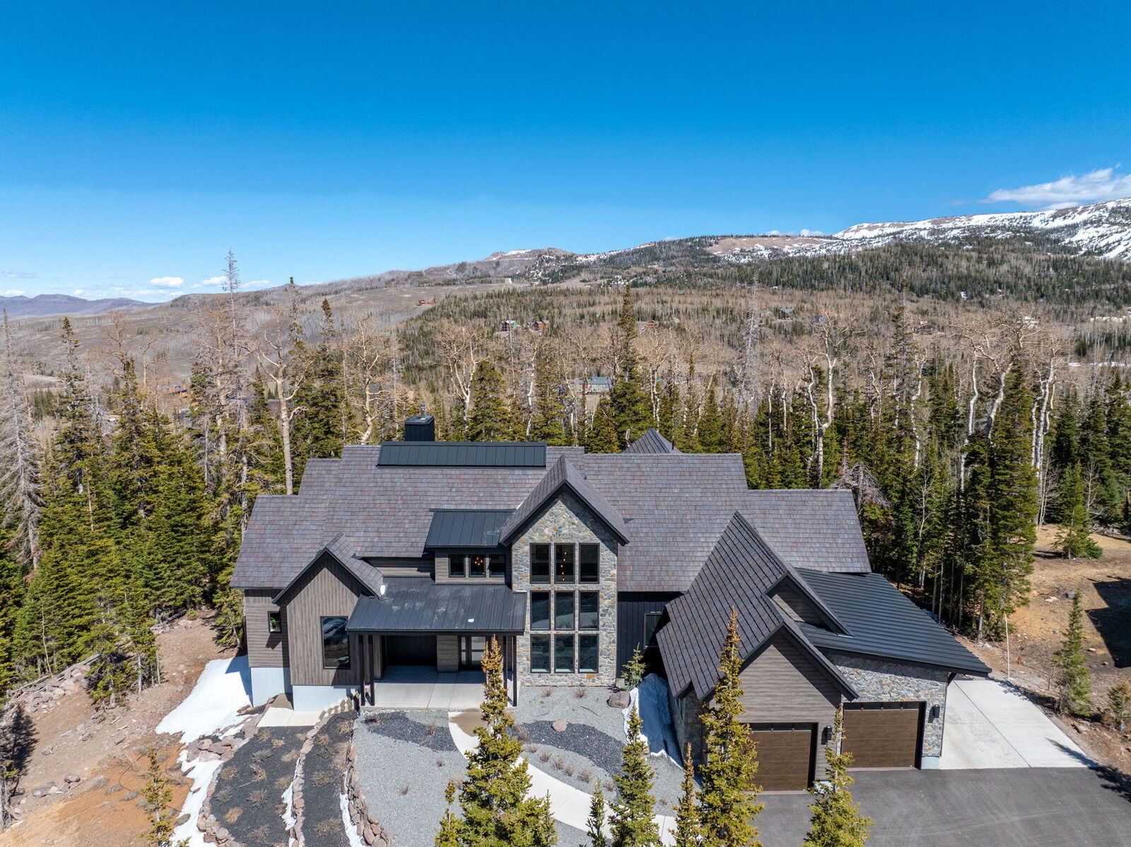 Property Photo:  423 W Bluebell Ct  UT 84719 