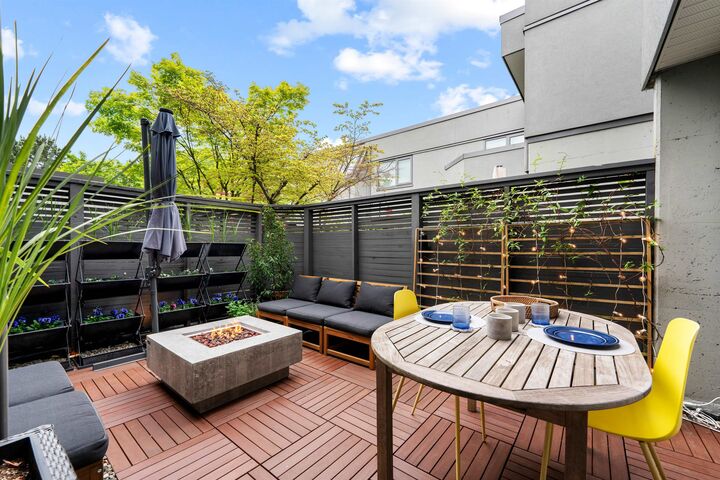 Property Photo: 1314 W 7th Avenue BC V6H 3W5