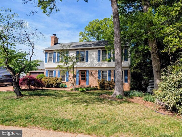 Property Photo:  8604 Riverside Road  VA 22308 