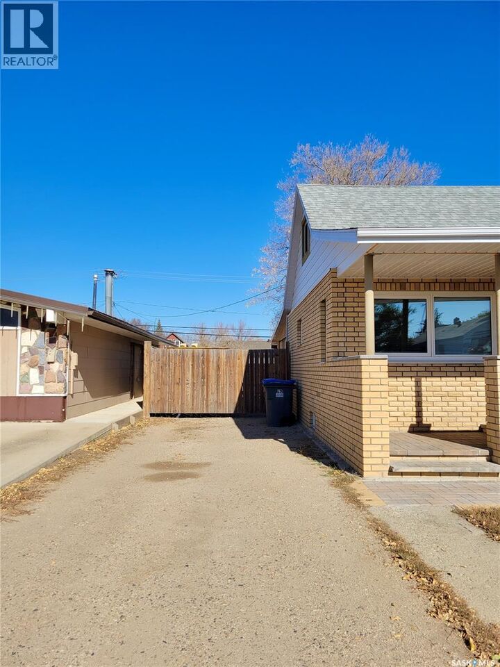Property Photo: 1517 3rd Street SK S4A 0S5