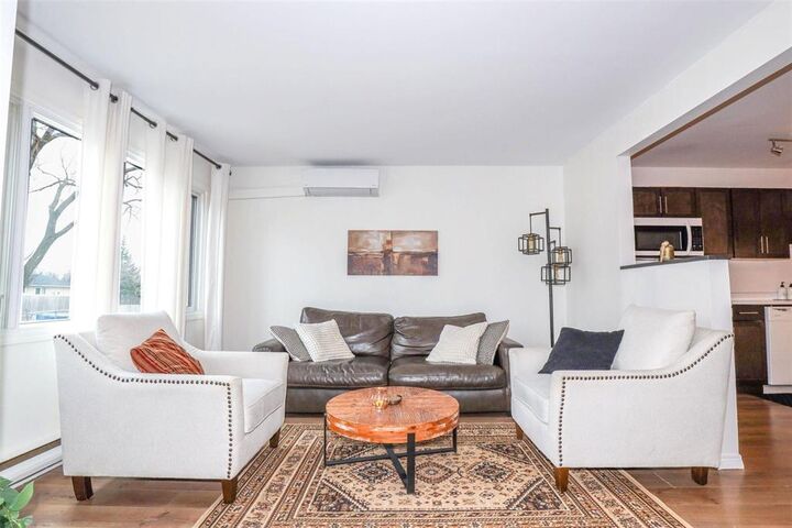 Property Photo:  335 Antrim Road  MB R2K 3V9 