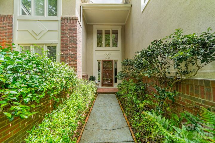 Property Photo:  6507 Gaywind Drive  NC 28226 