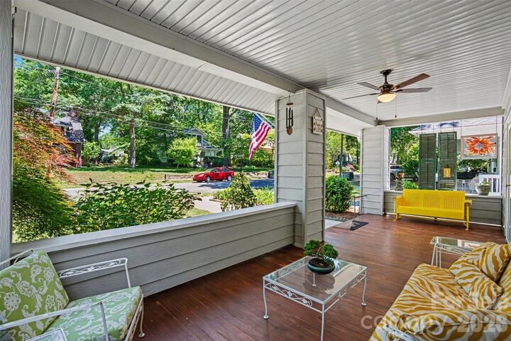 Property Photo:  415 W 5th Avenue  NC 28052 