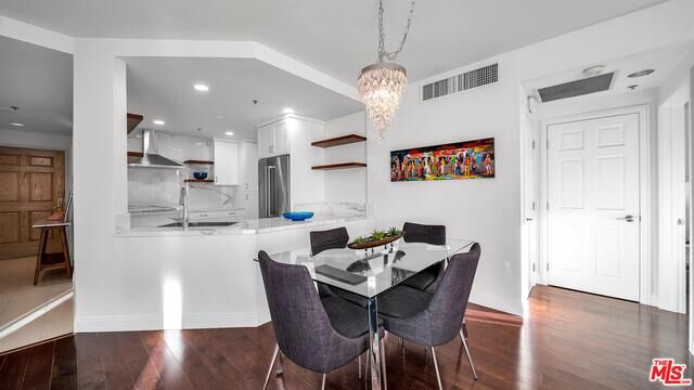 Property Photo: 10724 Wilshire Blvd CA 90024