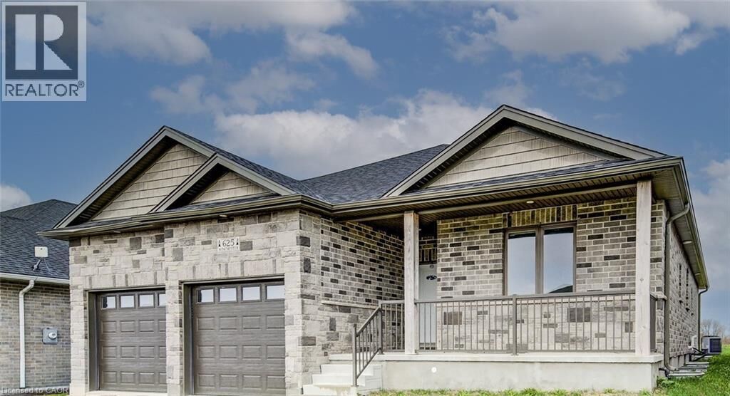 Property Photo: 625 Winchester Avenue South ON N4W 0J9
