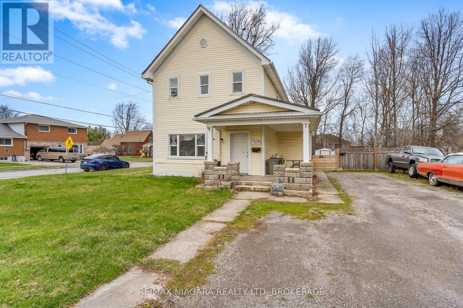 Property Photo:  244 Gilmore Road  ON L2A 2M3 