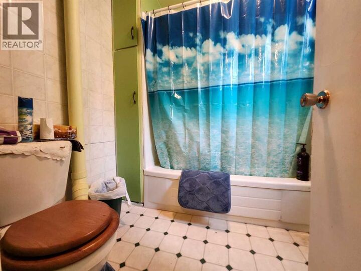 Property Photo: 227 6 Street AB T0J 1B0