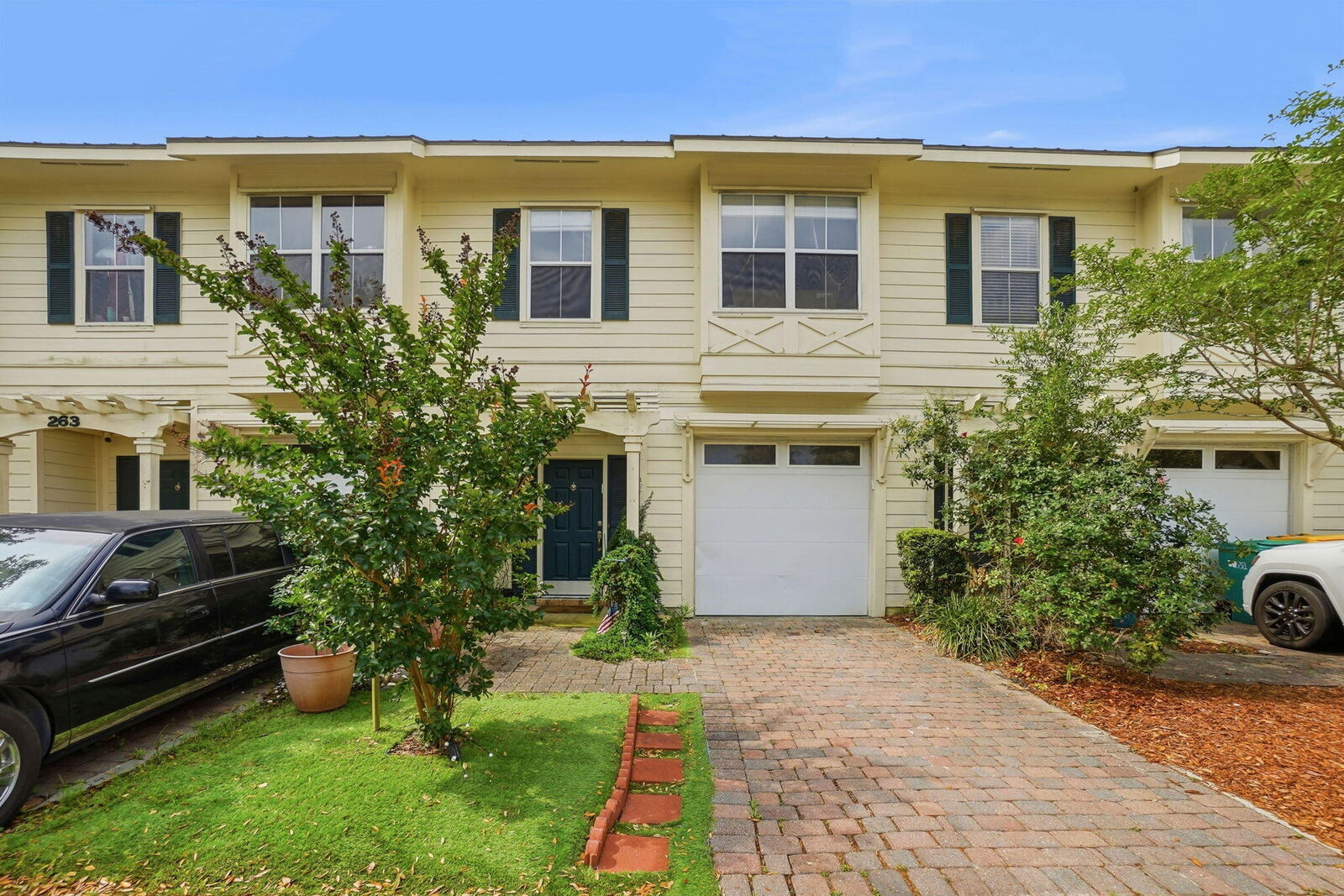 Property Photo:  261 Mattie M Kelly Boulevard 261  FL 32541 