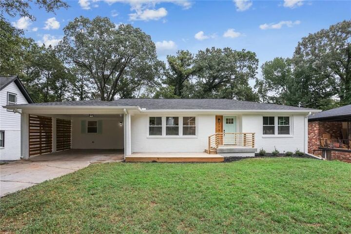 Property Photo:  2152 Edgemore  GA 30316 