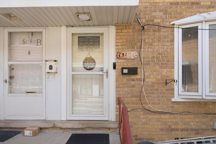 Property Photo:  6030 N Winchester Avenue C  IL 60660 