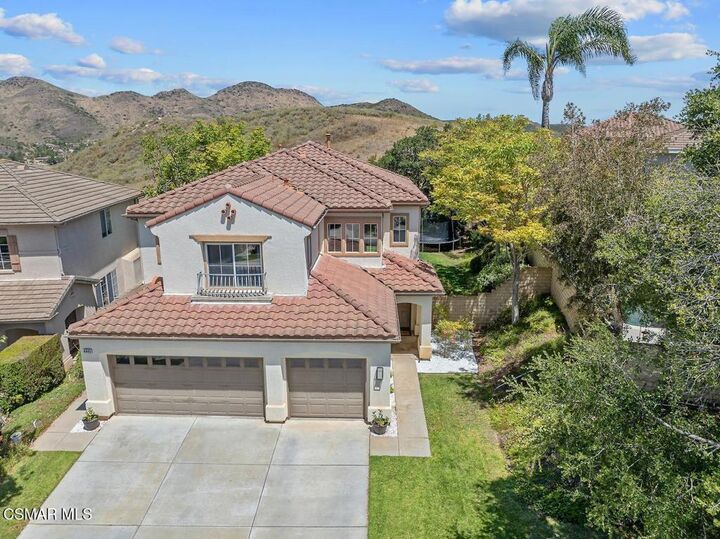Property Photo:  4445 Camino De Las Estrellas  CA 91320 